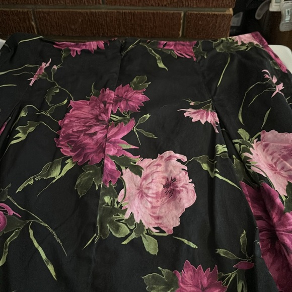 Talbots Petites Floral Black A-Line Skirt Purple Flowers Pleats Lined Zipper 12P - Picture 15 of 16